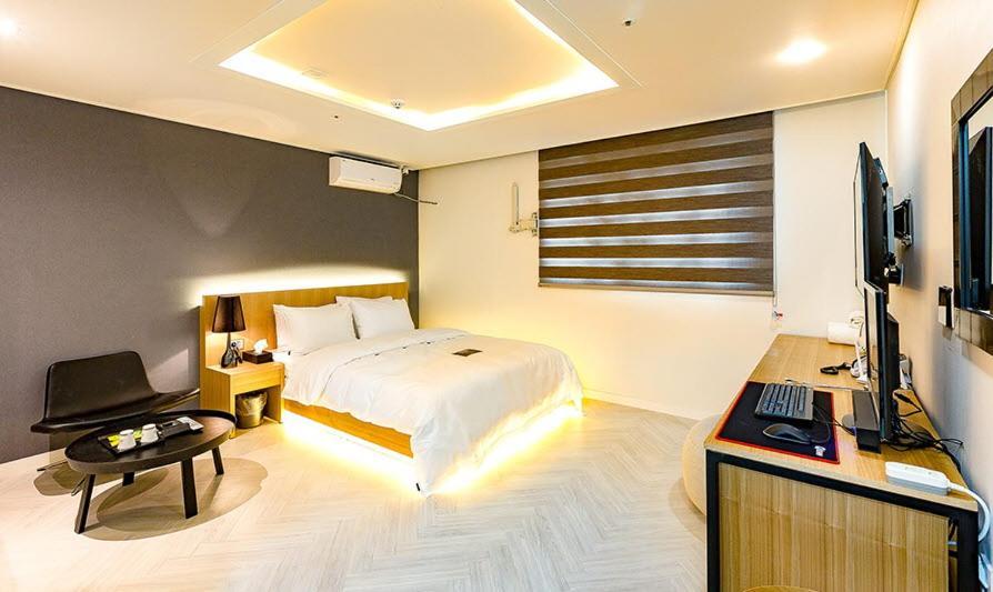 Hash Hotel Сувон Екстериор снимка